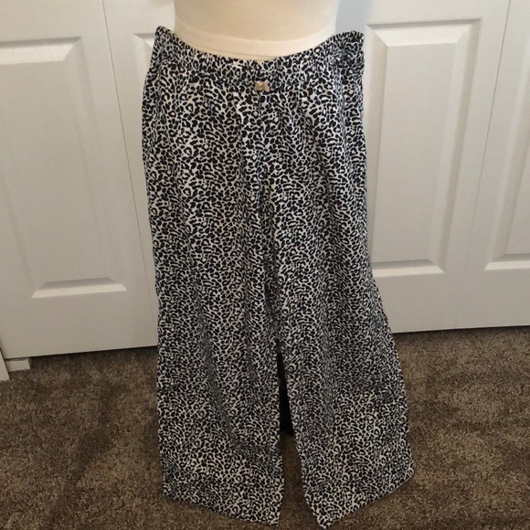 Victoria's Secret Other - Victoria’s Secret Pajama Pants